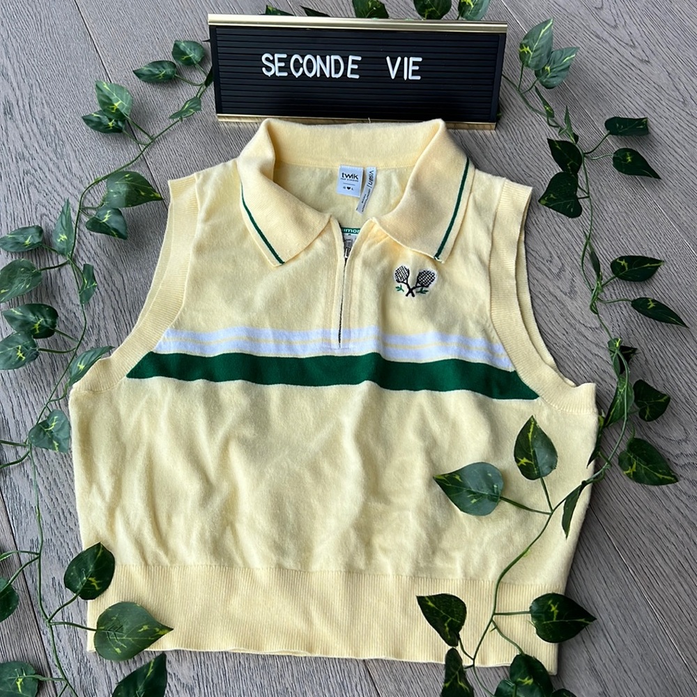 Cute tennis zip top
